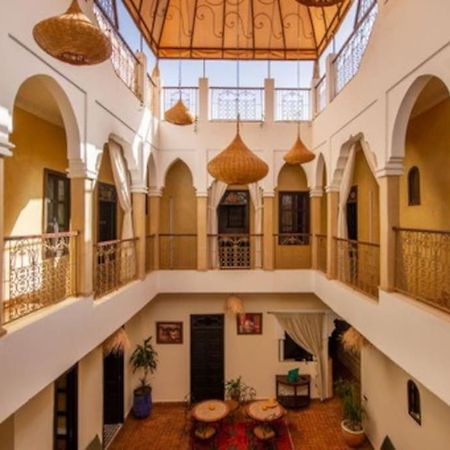 Riad En Exlusivite A 5Min De La Place Jamaa El Fna Villa Marrakesh Luaran gambar