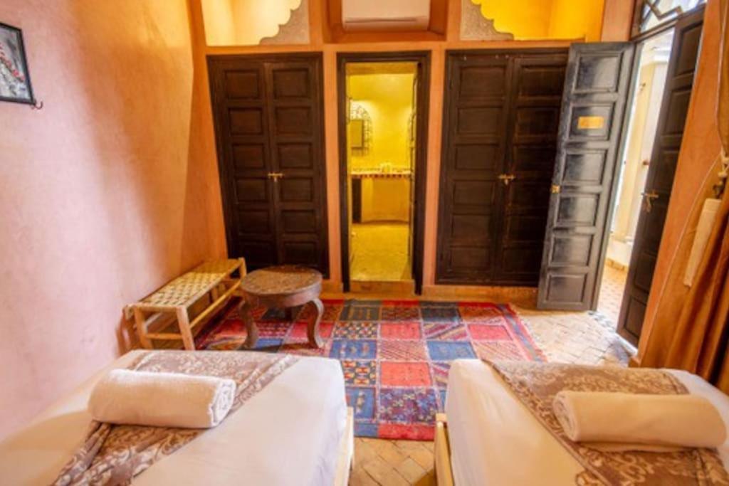 Riad En Exlusivite A 5Min De La Place Jamaa El Fna Villa Marrakesh Luaran gambar