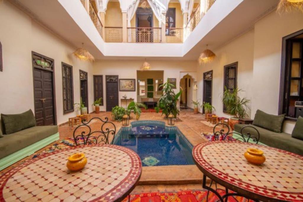 Riad En Exlusivite A 5Min De La Place Jamaa El Fna Villa Marrakesh Luaran gambar